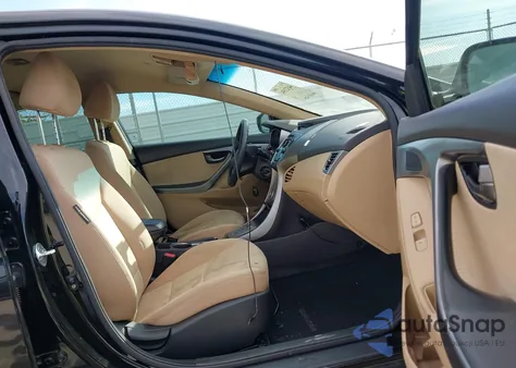 2013 Hyundai Elantra Gls z USA, uszkodzony, nr VIN KMHDH4AE5DU827059